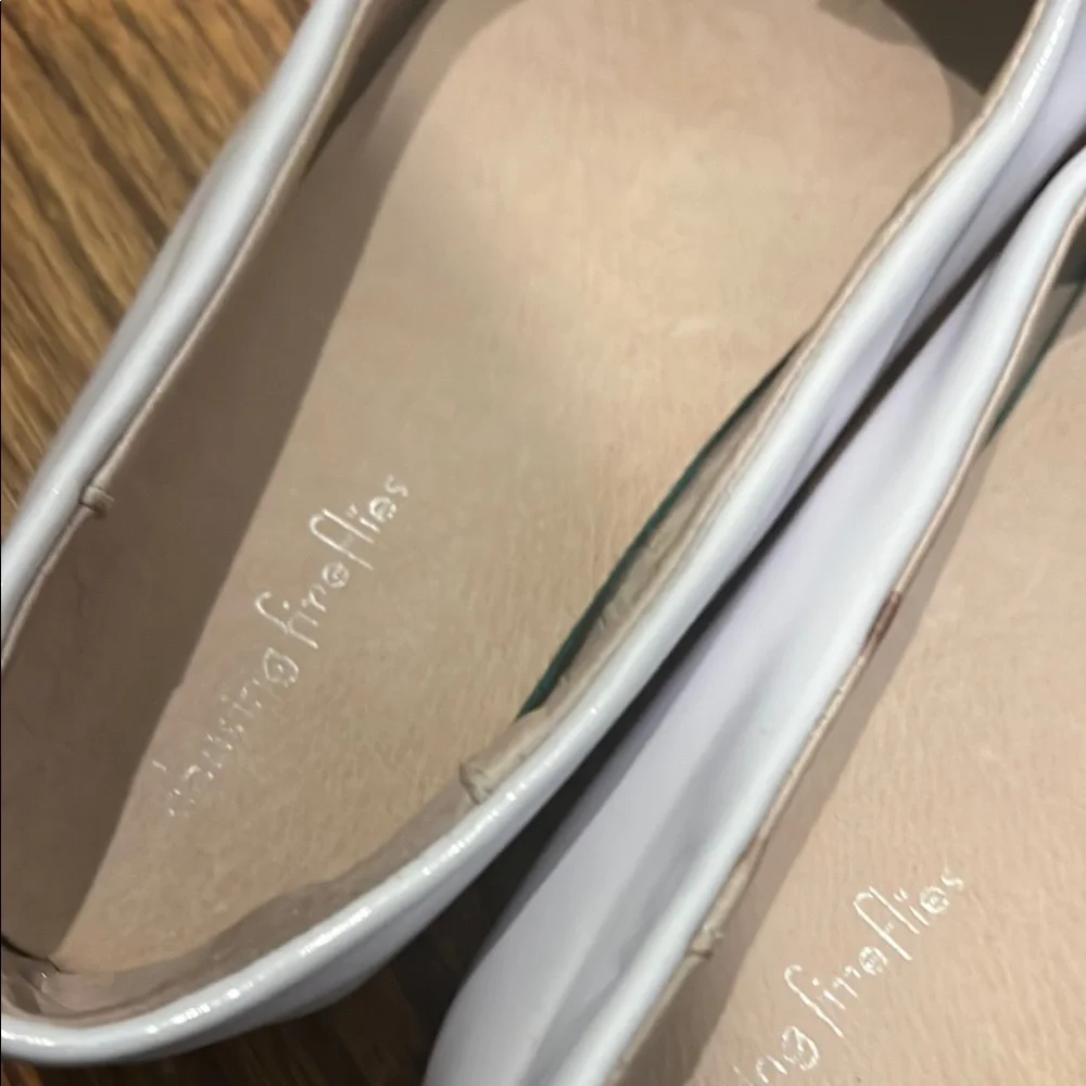 Chasing fireflies white glitter bow flats size 2 EUC